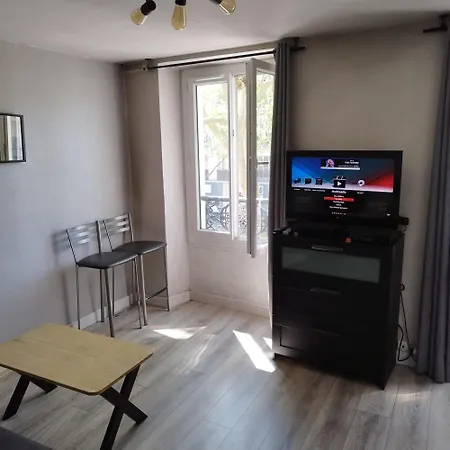 Апартаменты Cosy Et Lumineux Булонь-Бийанкур